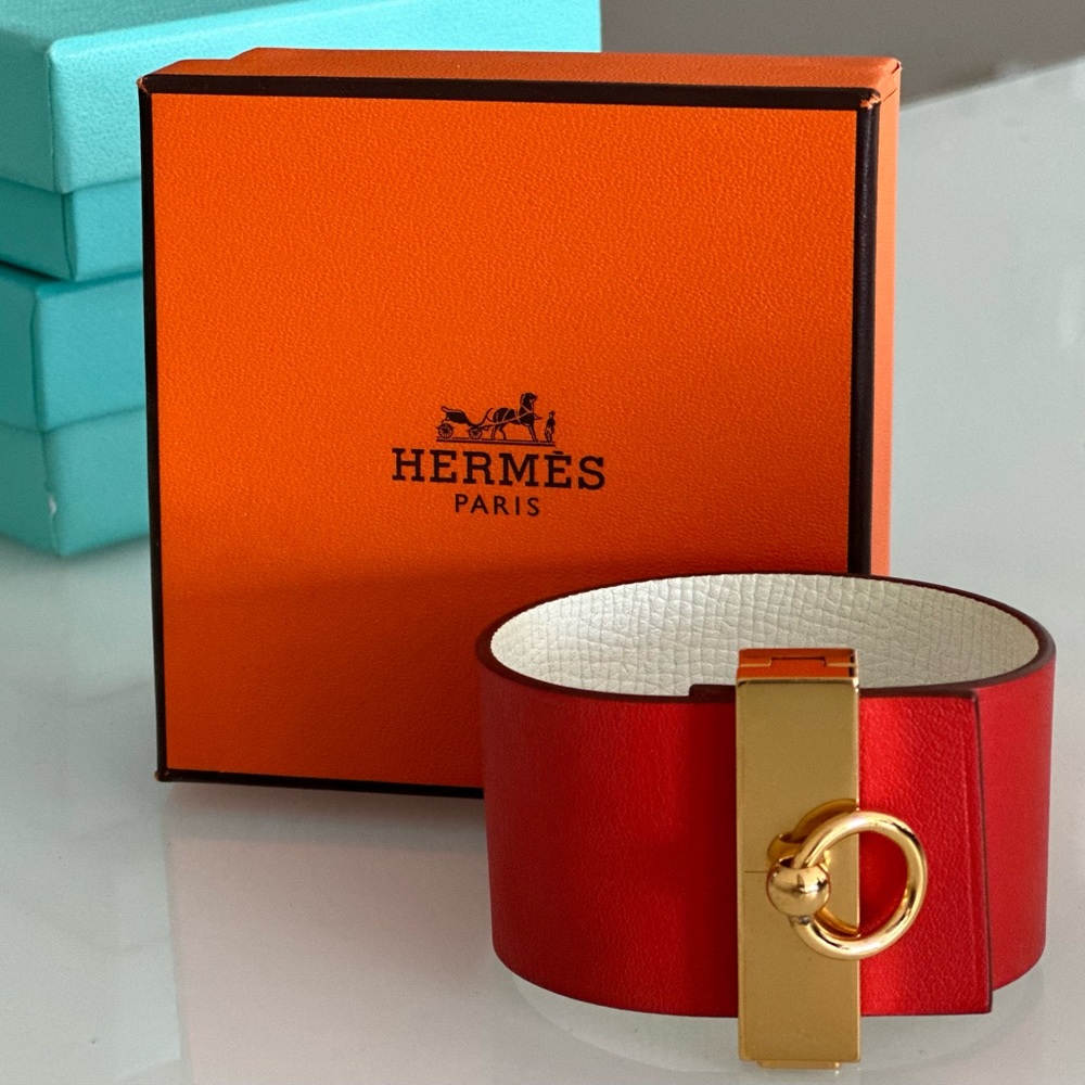 Hermes’ Illusion Bracelet